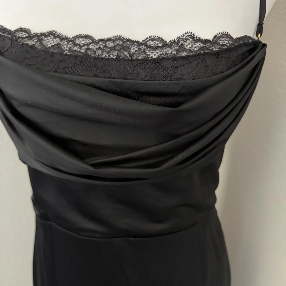 Oh Polly Belsa Lace-Trim Bandeau Midaxi Dress in Black. - Picture 7 of 11